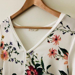 Pretty White Floral Blouse - S